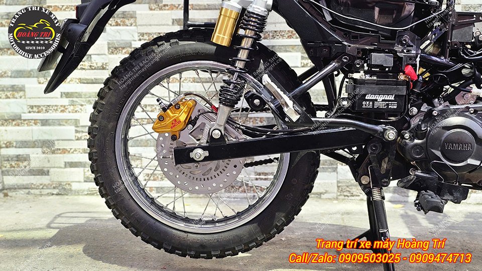 Bánh sau PG-1 kết hợp thắng đĩa, niềng căm sáng và lốp gai tạo vẻ ngoài hầm hố