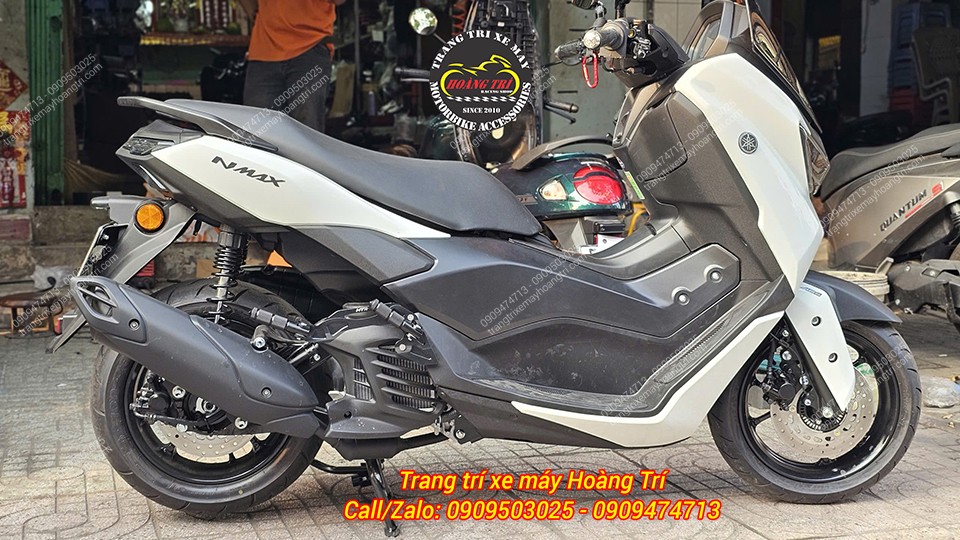 Cần sử dụng gác chân sau có thể bật gác chấn sau hoặc ngược lại với gác chân trước