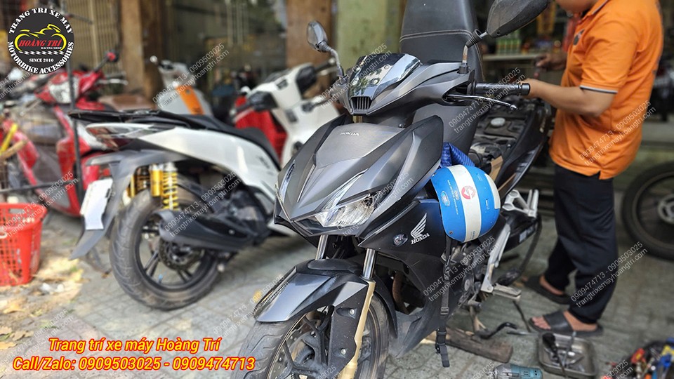 Winner X đang được nhân viên chăm sóc tận tình