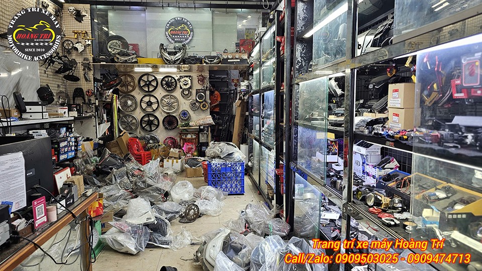 Những ngày cuối năm là dịp để shop dọn dẹp lại cửa hàng mới mẽ hơn