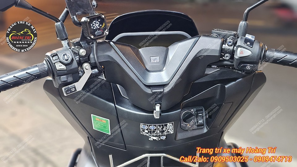 Dây điện được đi gọn gàng, giữ nét thẩm mỹ cho xe PCX 160