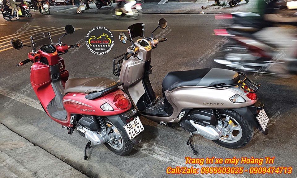 2 xe Scoopy 2025 cùng trang bị gác chân phụ, cực tiện ích, an toàn