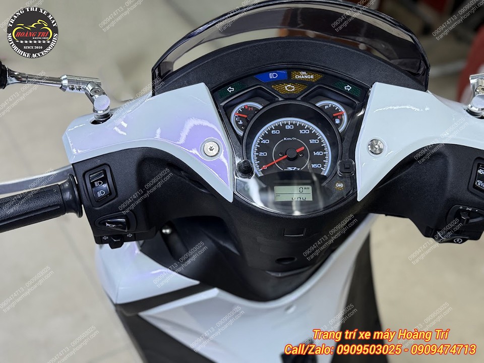 Tổng thể cụm đồng hồ và tay lái SH Việt sau khi nâng cấp theo phong cách SH Ý