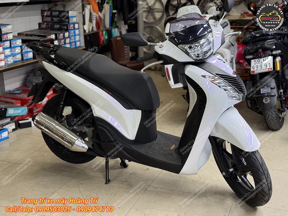 Ngoại hình hoàn chỉnh xe SH Việt sau khi lắp trọn bộ đầu đèn đồng hồ SH Ý