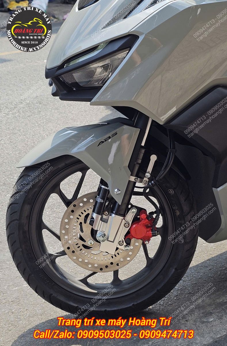 Phuộc Kingham được thay thế cho phuộc zin để nâng cấp dàn chân trước