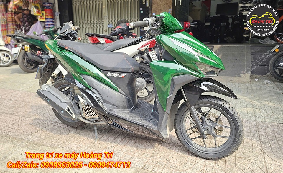 Góc view còn lại với màu xanh đặc trưng của dàn áo kiểu Vetro Vario 2018