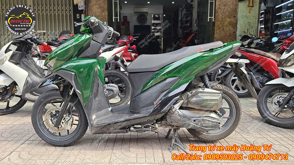 Hoặc ghé trực tiếp Hoàng Trí Shop để được tư vấn và hỗ trợ trang bị cho xe