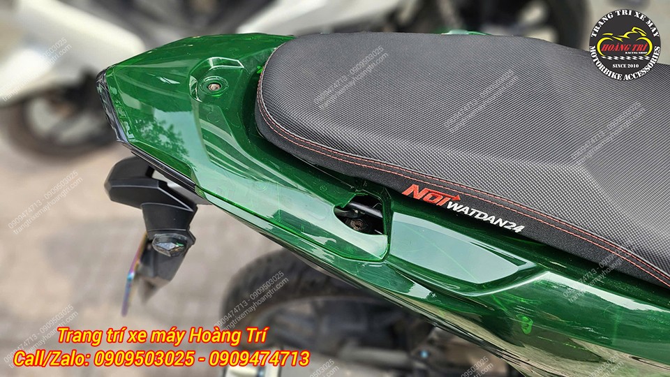 Đến với mẫu dàn áo màu trong suốt cho Vario 2018 với mẫu Vetro xanh lá