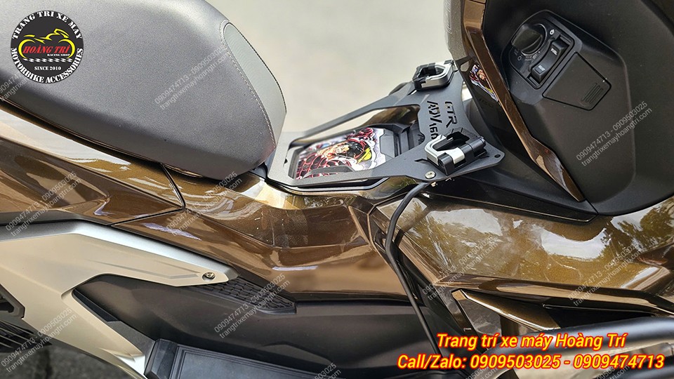 Combo 2 phụ kiện giúp vị trí nắp bình xăng nổi bật và tiện ích tối đa