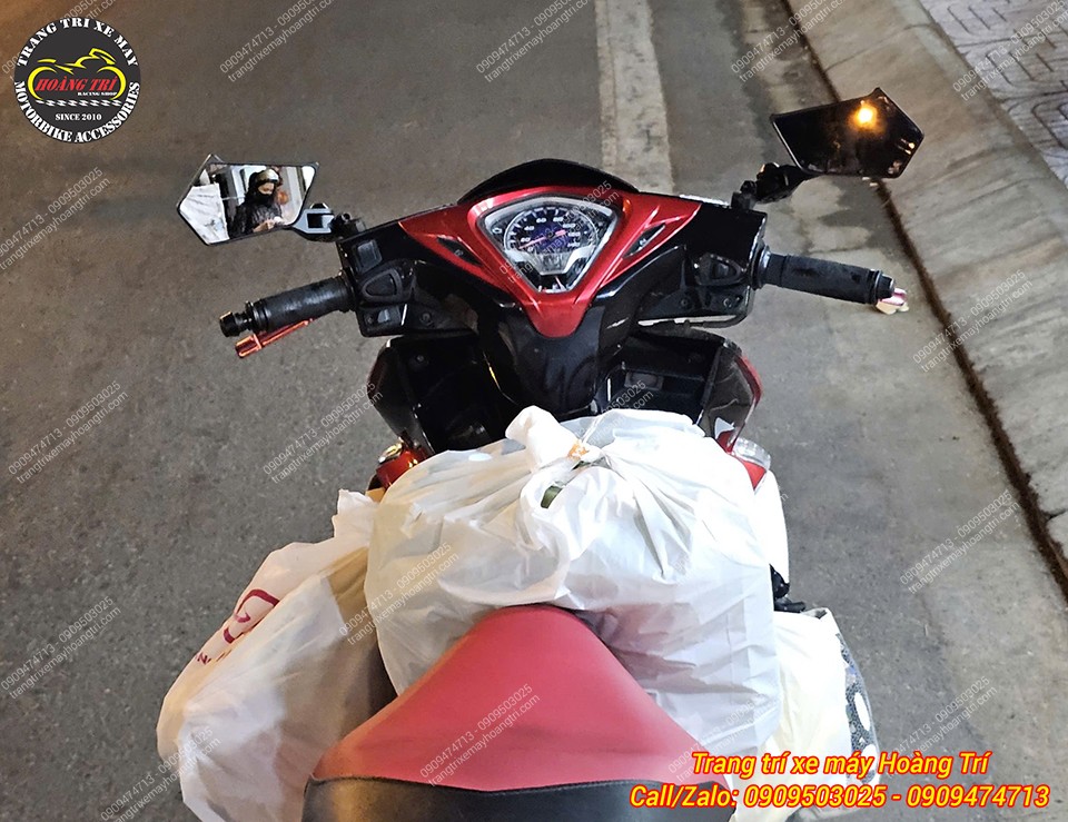 Góc view rộng, dễ quan sát và lắp đặt nhanh chóng cho xe AB 2012