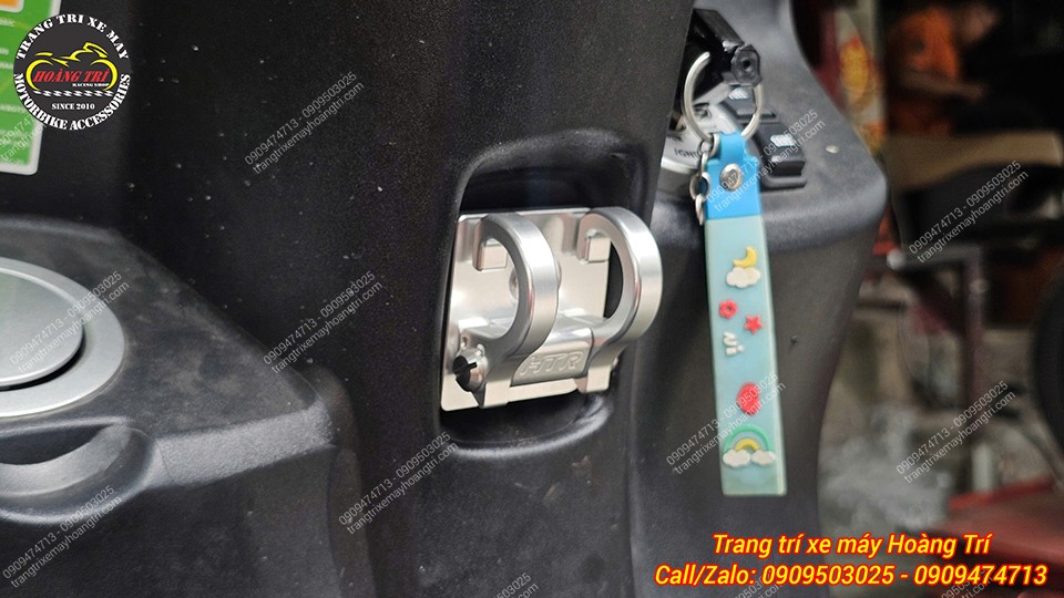 Móc treo HTR-Grande nhôm CNC đã lắp đặt hoàn thiện cho Freego