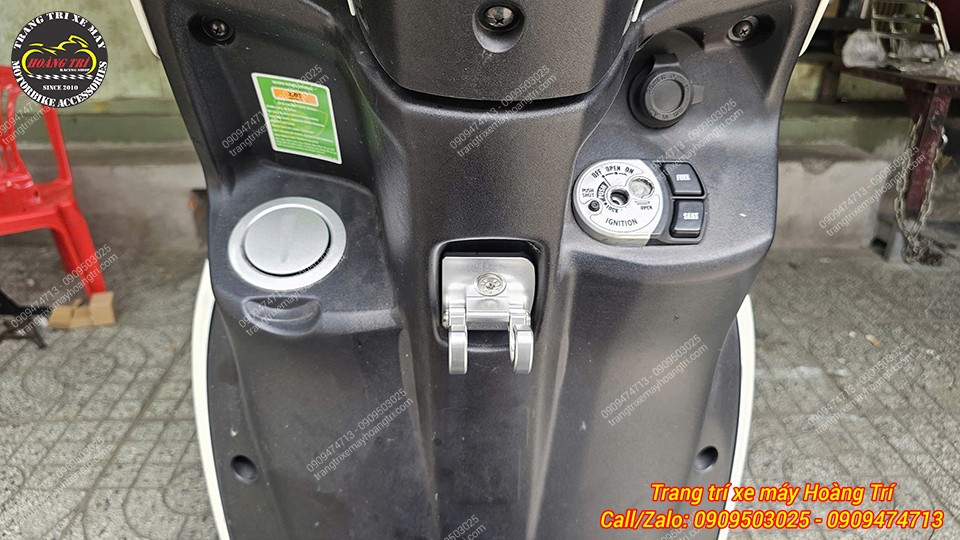 Có nhiều màu sắc nên anh em có thể lựa chọn một màu phù hợp với xế cưng