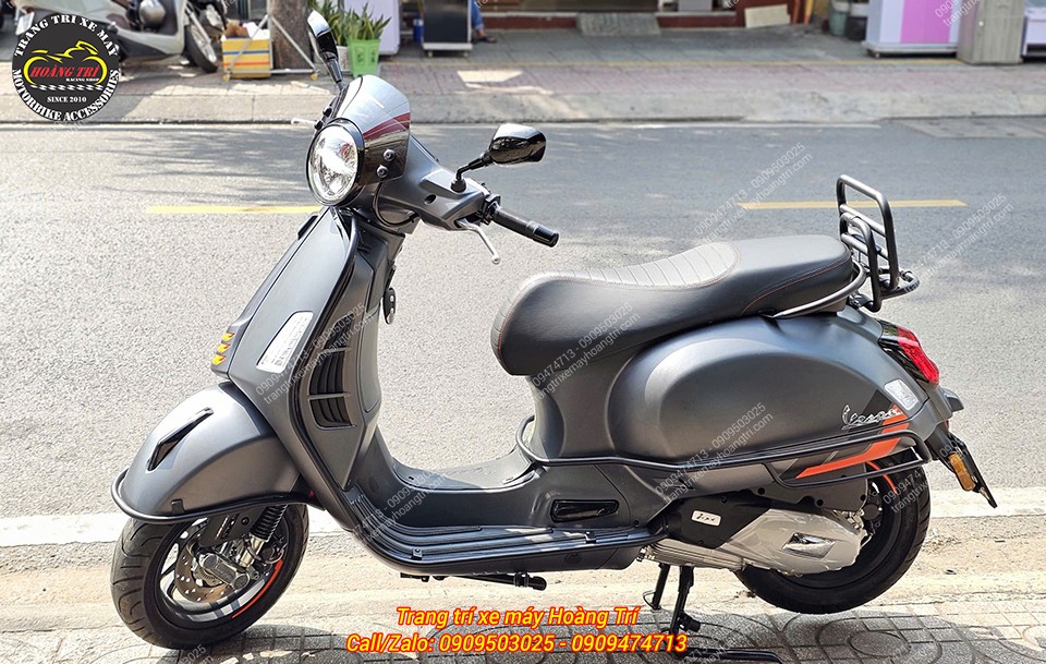 Thay đổi phong cách cho xe Vespa GTS chỉ với vài phụ kiện độ kiểng
