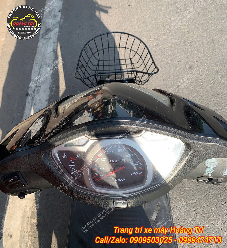 Dùng để chứa đồ cá nhân tiện lợi khi di chuyển ngoài đường