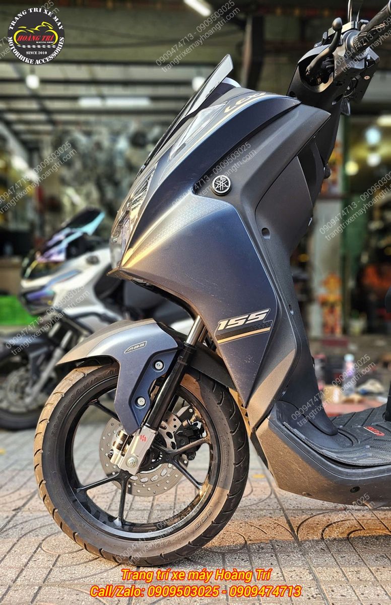 Phuộc trước Kingham giúp Yamaha Lexi nâng cấp ngoại hình và mang lại trải nghiệm êm ái