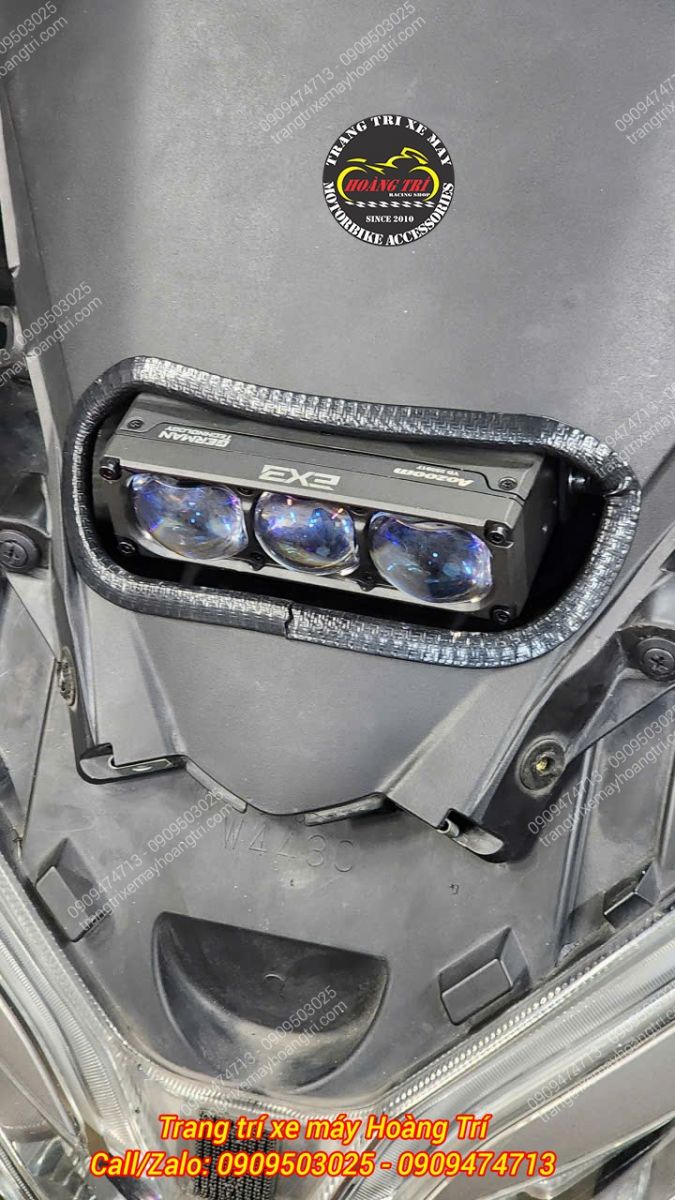 Chiếc PCX 2018 đã được chế nhựa tại khu vực mặt nạ chắn gió