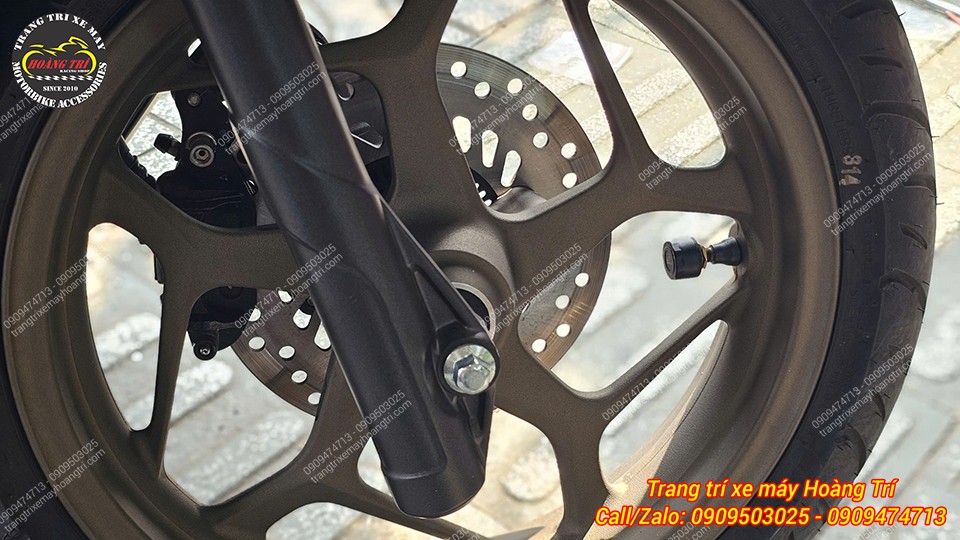 Ngoài ra còn có cảm biến áp suất lốp lắp ở bánh trước PCX 160