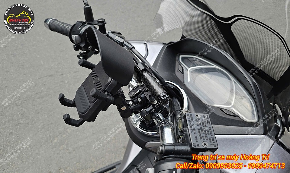 Thiết kế mái che chống nắng giúp hạn chế chói cho điện thoại