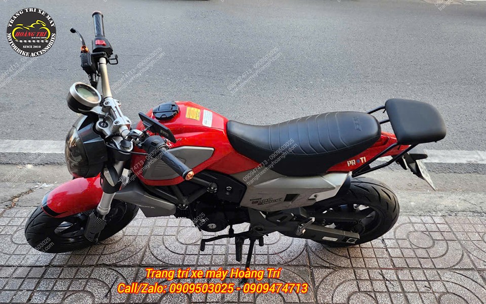 Tổng thể xe GPX Demon với các phụ kiện cơ bản vừa được nâng cấp tại Hoàng Trí Shop