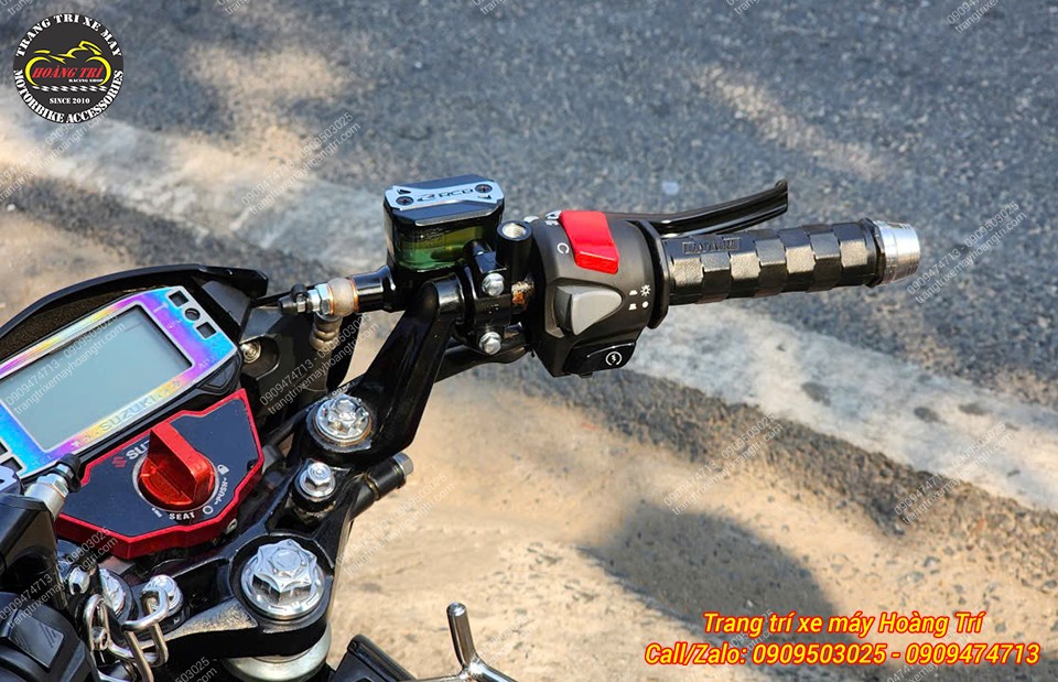 Tổng thể tay lái bên phải sau khi được nâng cấp cho Satria