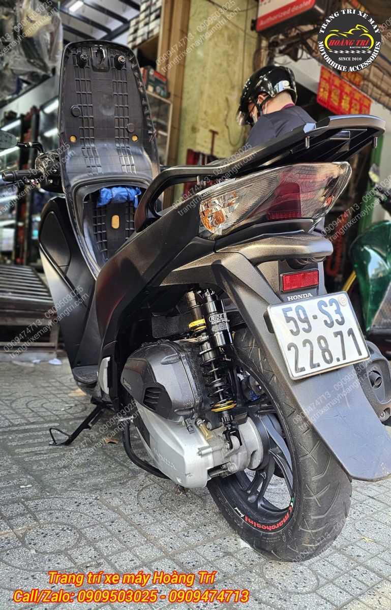 Phuộc sau Ride It Sh có thiết kế bình dầu giúp nâng cao trải nghiệm nhún cho xe