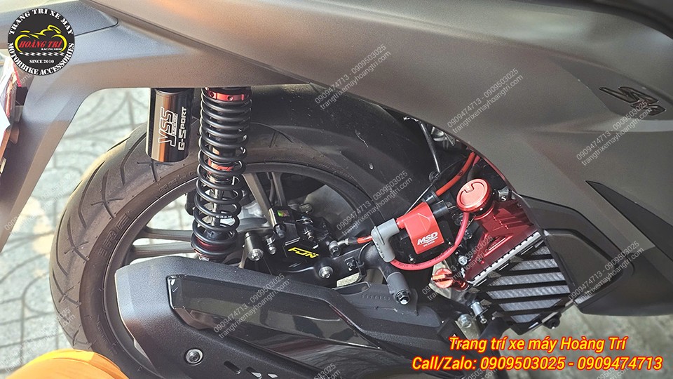 Một chiếc Sh 160 2026 khác nâng cấp phuộc YSS G-Sport cùng các phụ kiện khác