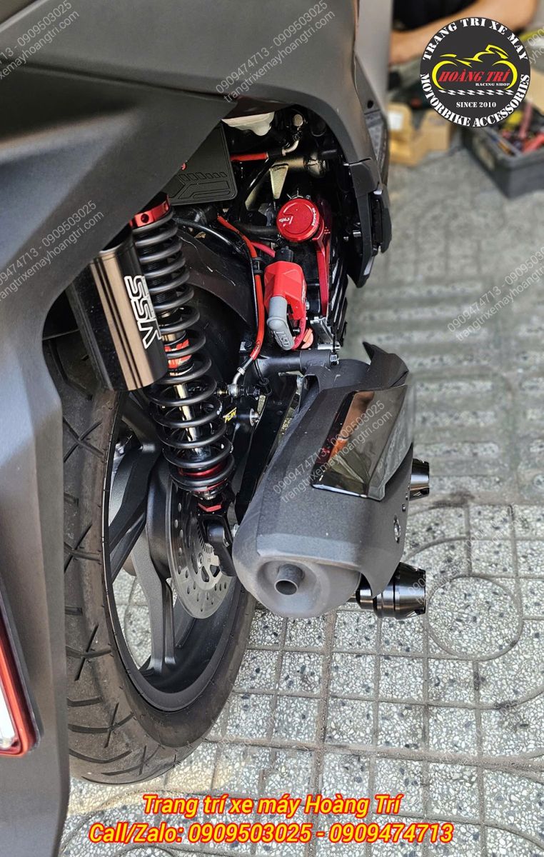 Góc view từ phía sau của Sh 160 2026 - Không cạ cấn gầm xe khi trang bị phuộc sau YSS G-Sport
