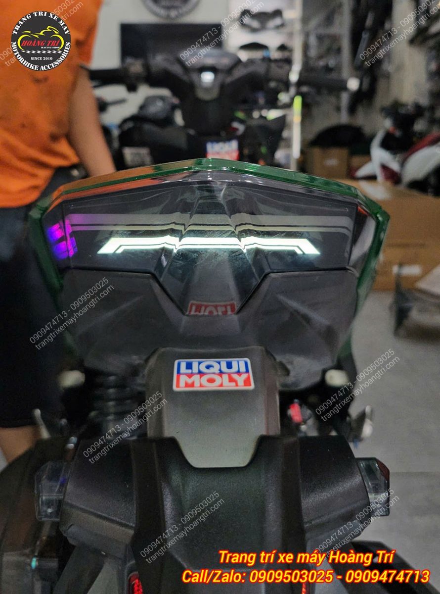 Cụm đèn hậu Shark Power vừa được nâng cấp cho Vario 2018