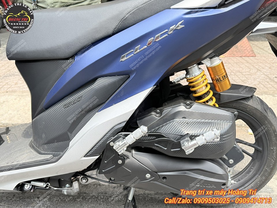 Gác chân phụ mang đến 2 vị trí để chân cho 2 người ngồi sau