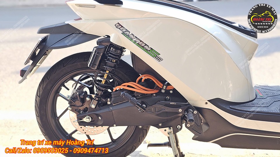 Mỗi chiếc gác chân sẽ có cơ chế bật, gấp riêng biệt