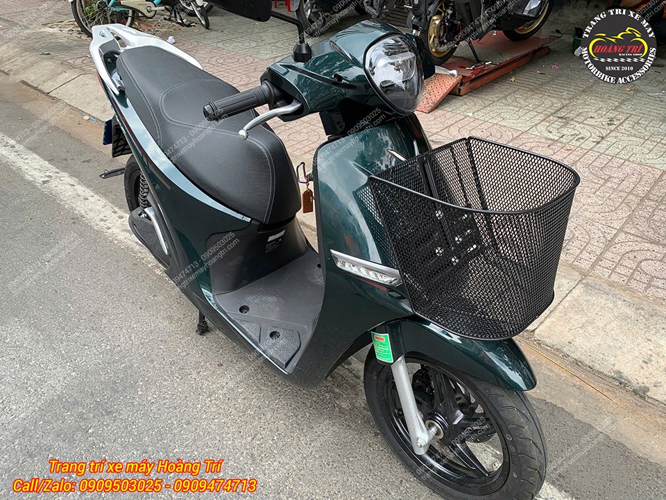 Rổ khá sâu nên anh em không lo chạy xóc văng đồ