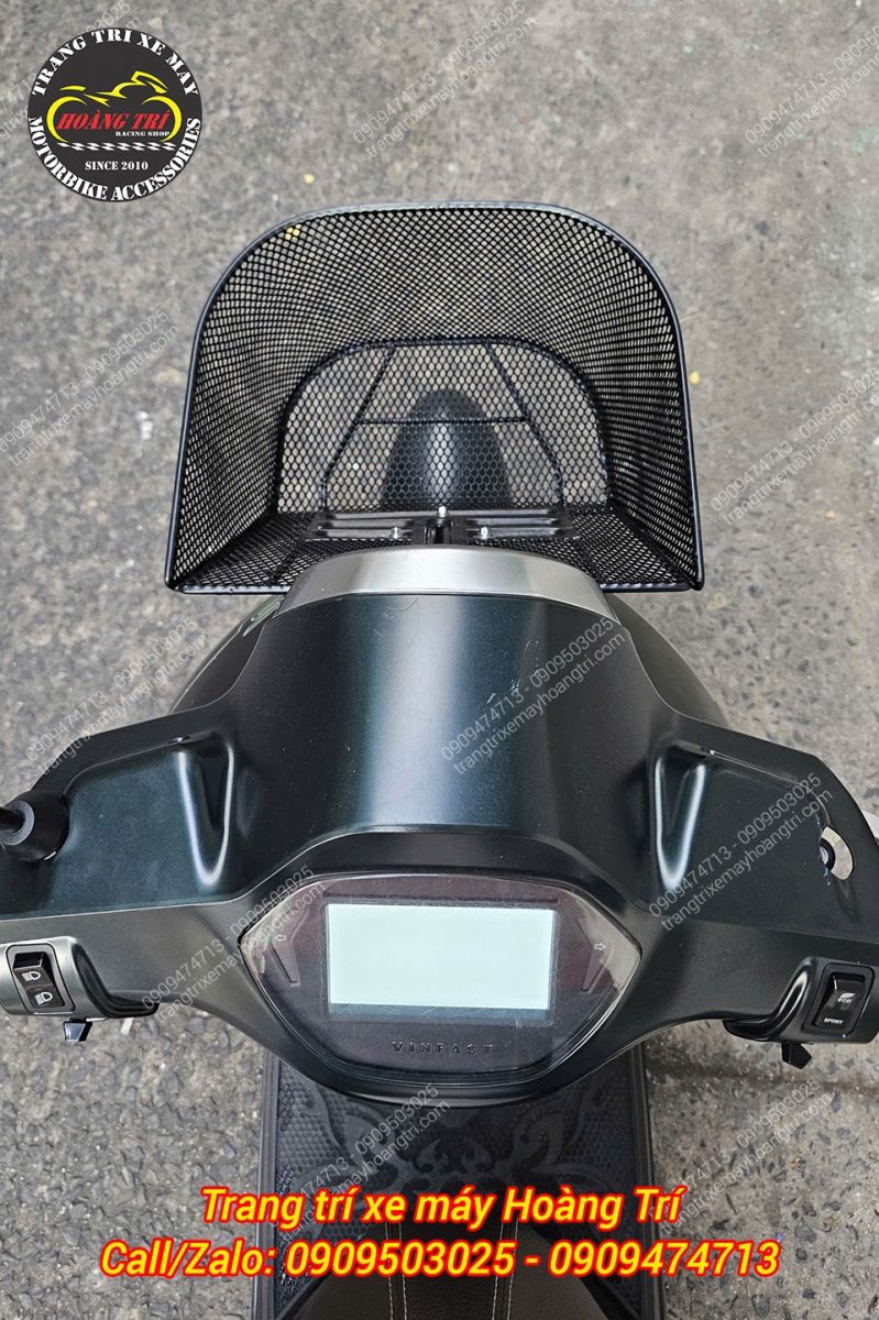 Rổ lớn và sâu chứa được nhiều vật dụng