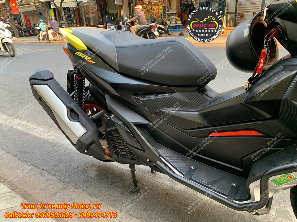 Ốp pô ADV 350 độ cho SR GT 200 hài hòa tổng thể xe, tăng tính thẩm mỹ khi di chuyển