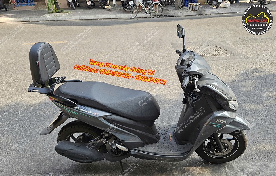 Toàn cảnh Freego với tựa lưng bật gấp hoàn thiện đẹp phù hợp anh em đi xa