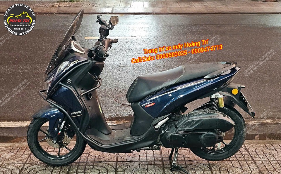Góc tổng thể bên trái Lexi 155 trang bị khung bảo vệ toàn diện mang phong cách hiện đại