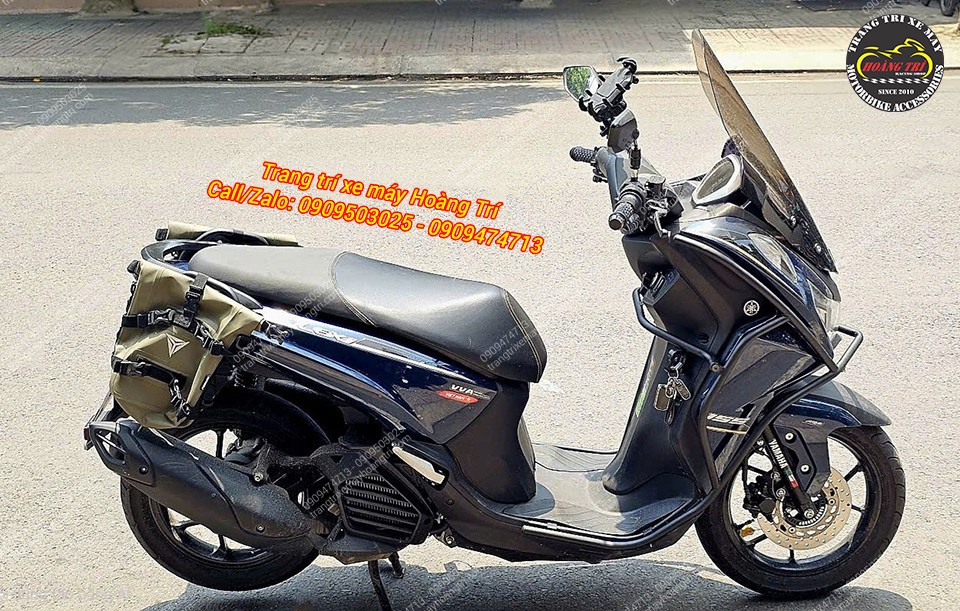 Toàn cảnh Yamaha Lexi 155 gắn khung chống đổ kết hợp túi hông tiện dụng di chuyển