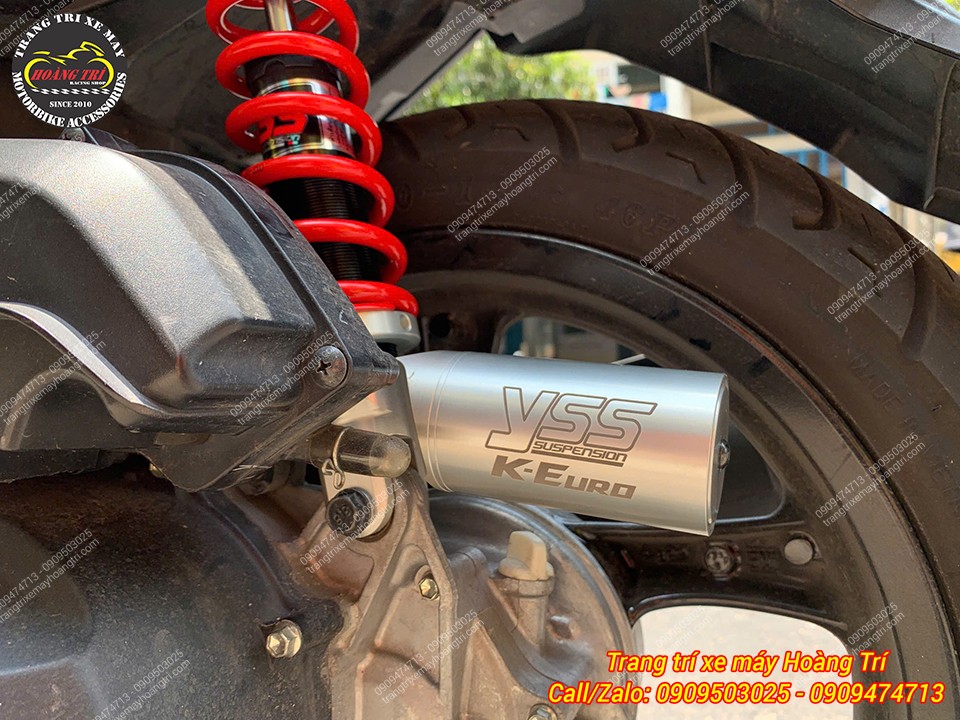Cận cảnh bình dầu phuộc YSS K-Euro giúp tăng hiệu suất nhún, vận hành êm hơn rõ rệt