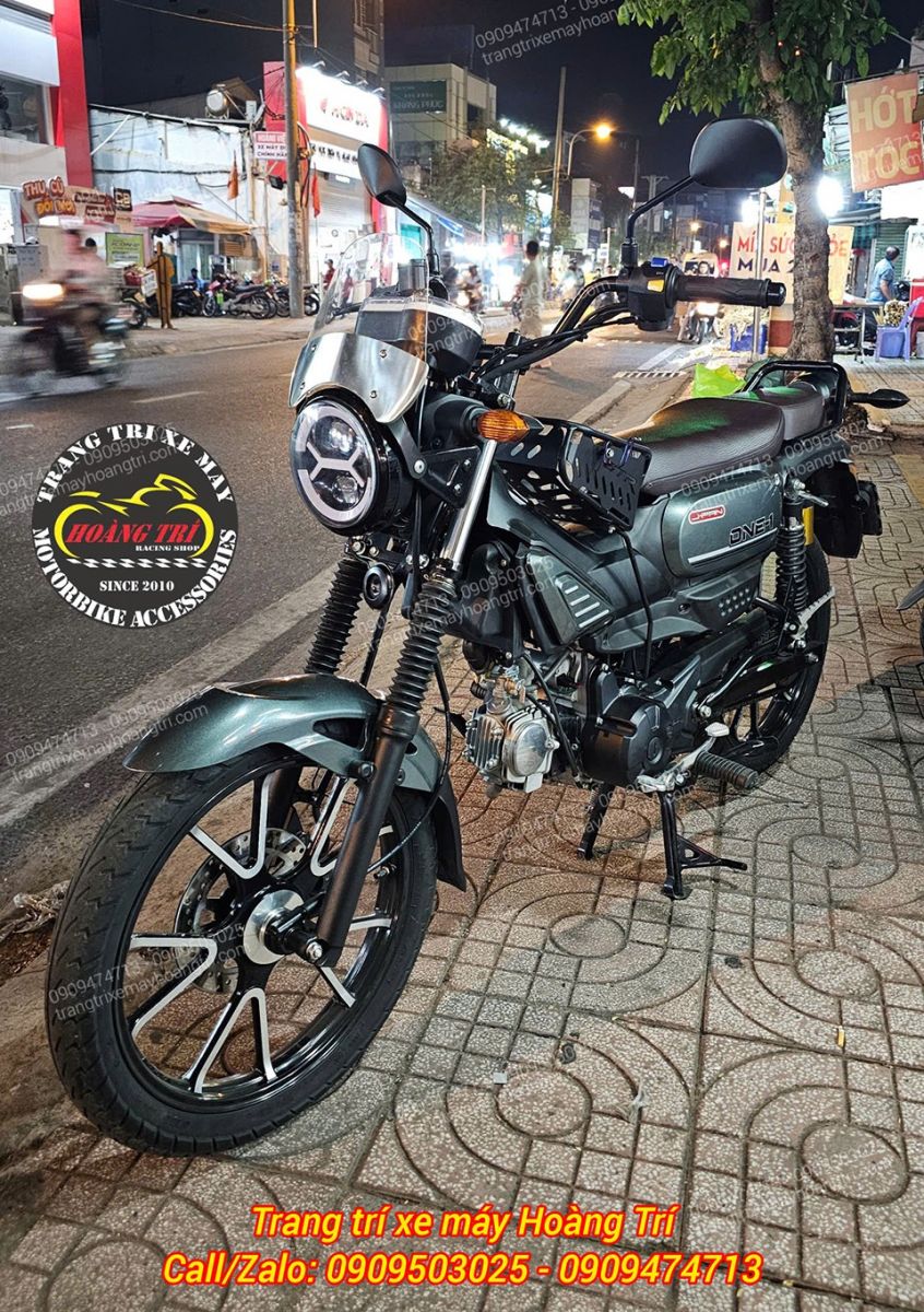 Tổng thể J-Pan One 50cc gắn rổ giữa mang phong cách cổ điển tiện ích