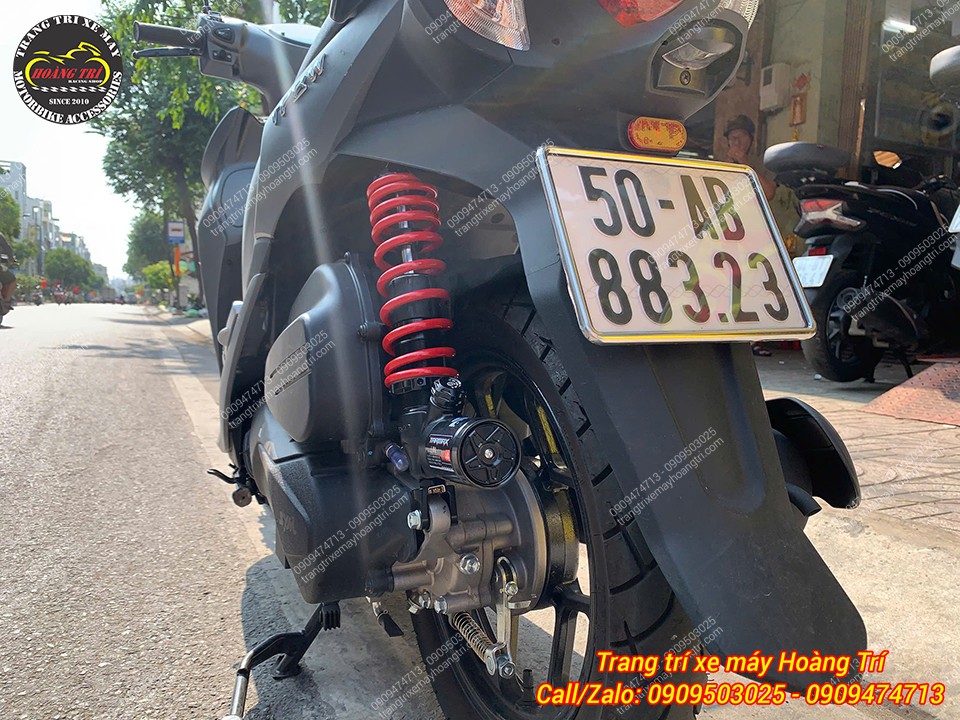 Chiều cao phuộc Tarmax 340mm cao hơn zin 330mm giúp xe đầm hơn khi chạy