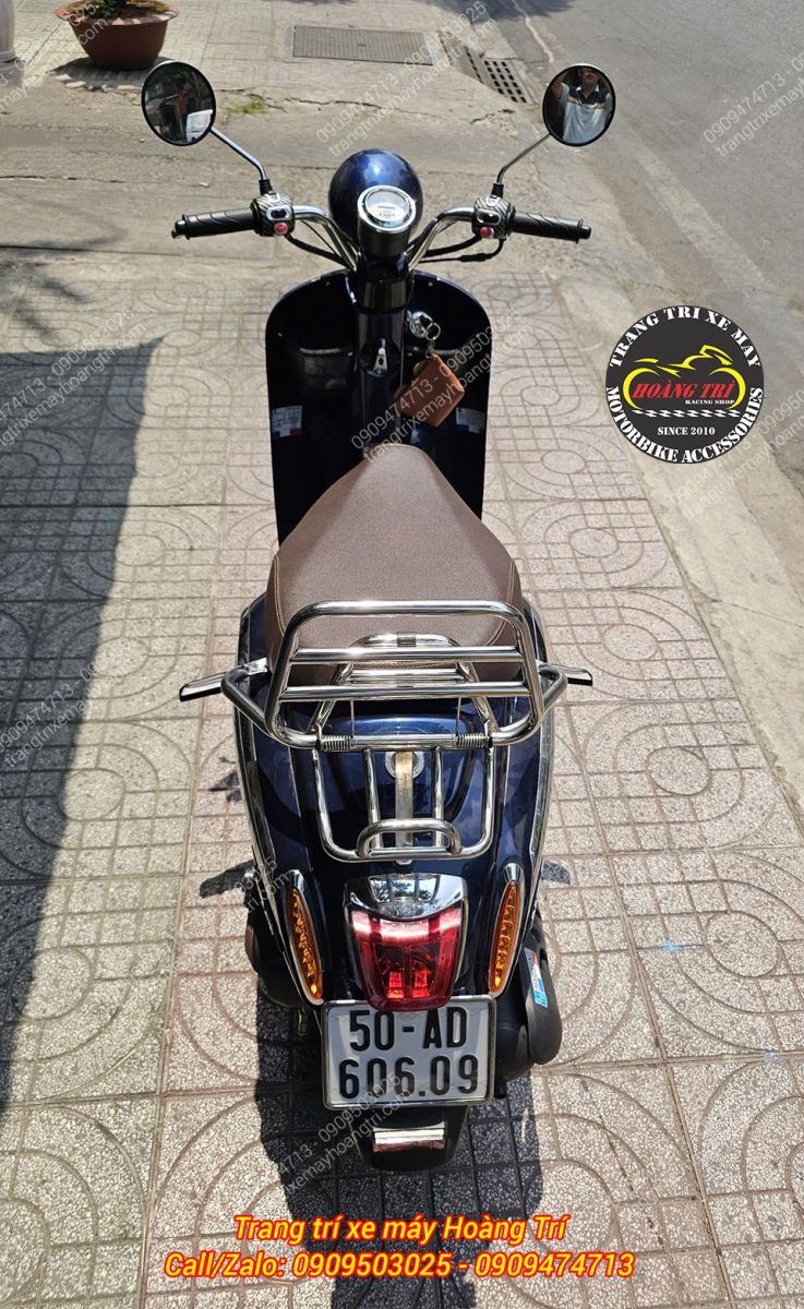 Góc sau xe cho thấy baga sau kết hợp tổng thể hài hòa và đẹp mắt