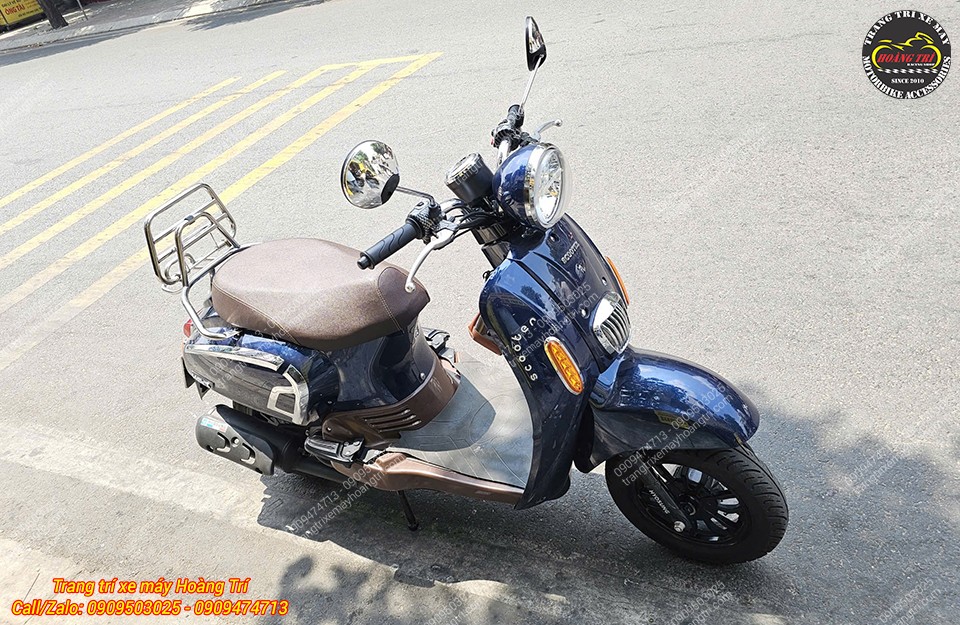 Hyosung HSV-3 sau nâng cấp baga và gác chân mang phong cách Vespa nổi bật