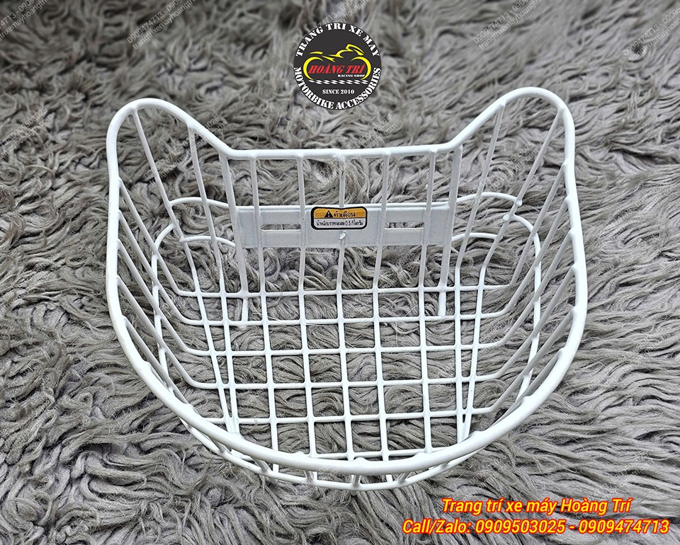 Cận cảnh rổ bầu kiểu Thái dành cho Scoopy màu trắng nổi bật