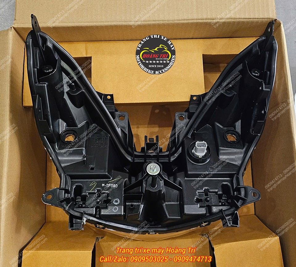 Mặt sau cụm đèn Vario / Click Thái Honda chắc chắn, giắc zin, lắp đặt nhanh chóng dễ dàng