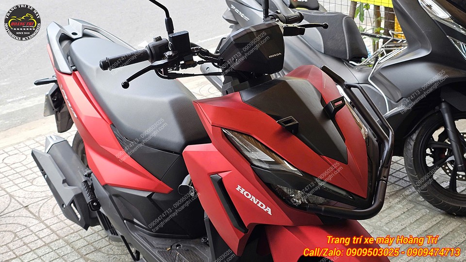 Cận cảnh đầu xe Vario 2026 trước lắp kính chắn gió, vẫn giữ nguyên vẻ zin