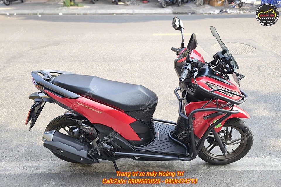 Toàn cảnh Vario 2025 sau khi gắn kính ADV 750 trở nên nổi bật và cá tính