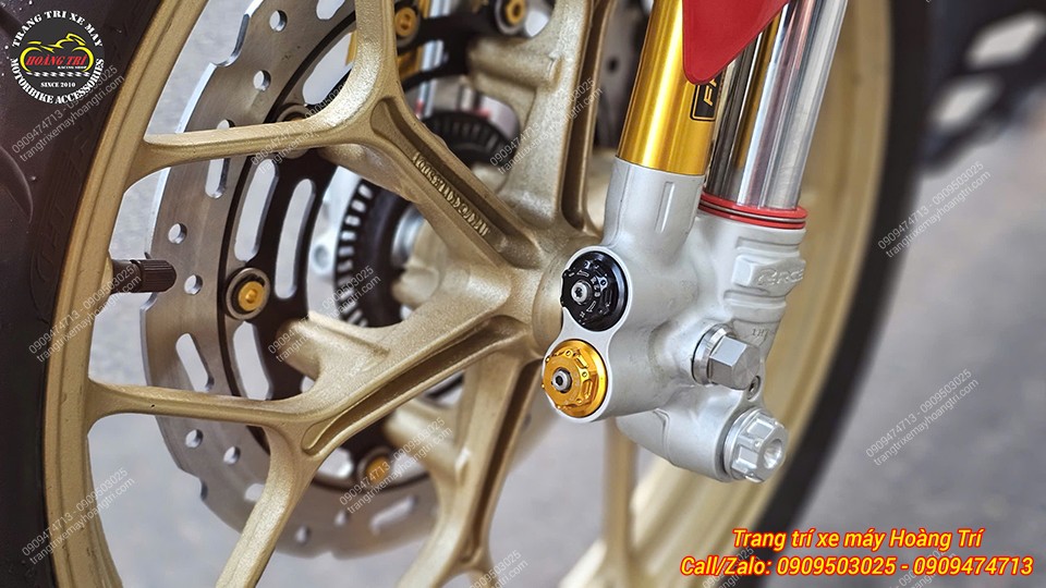 Chi tiết chân phuộc RCB với núm chỉnh giúp tùy chỉnh độ nhún linh hoạt