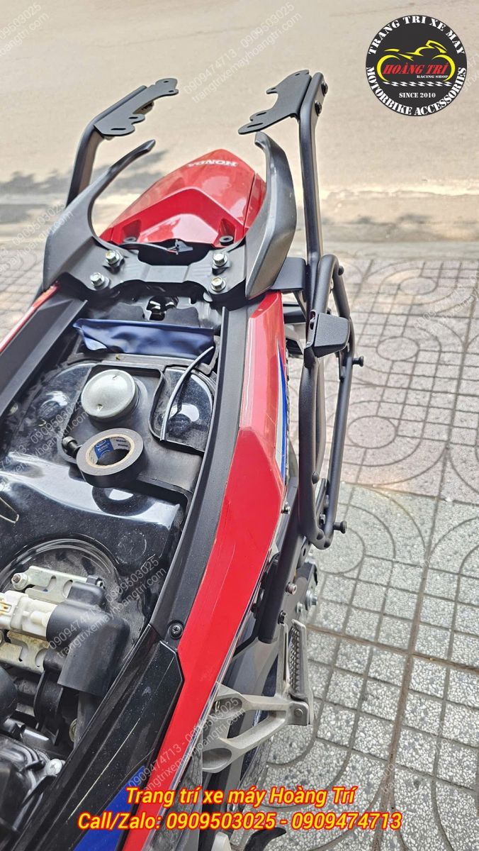 Cận cảnh khung baga sau Givi gia công chắc chắn, lắp chuẩn zin bền bỉ