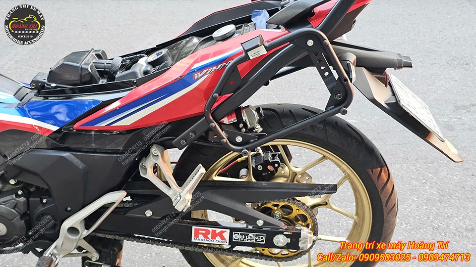 Khung baga hông Givi kết hợp baga sau với pát giúp tăng chịu tải