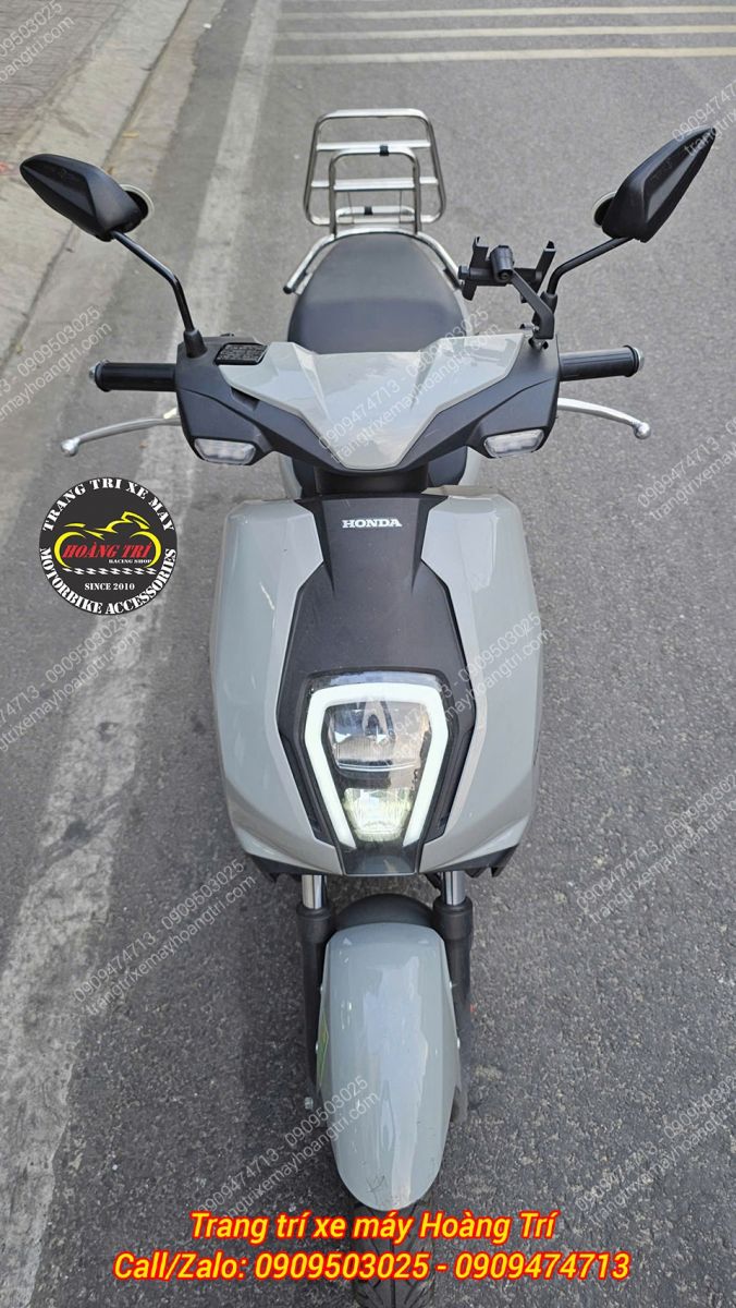 Ở góc trực diện xe vẫn giữ nguyên phong cách không ảnh hưởng ngoại hình