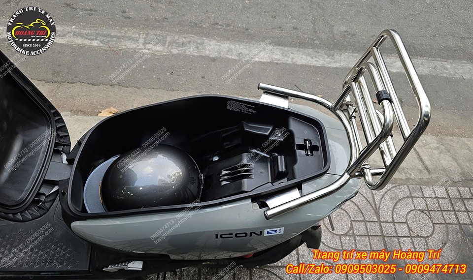 Phiên bản xám Honda Icon-E gắn baga sau inox tăng thêm tiện ích sử dụng